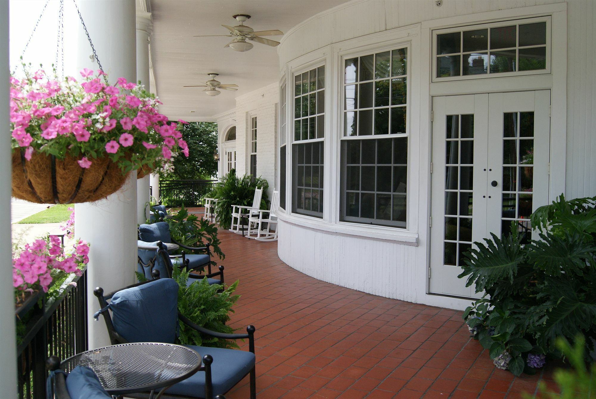 Historic Boone Tavern Berea Exterior foto